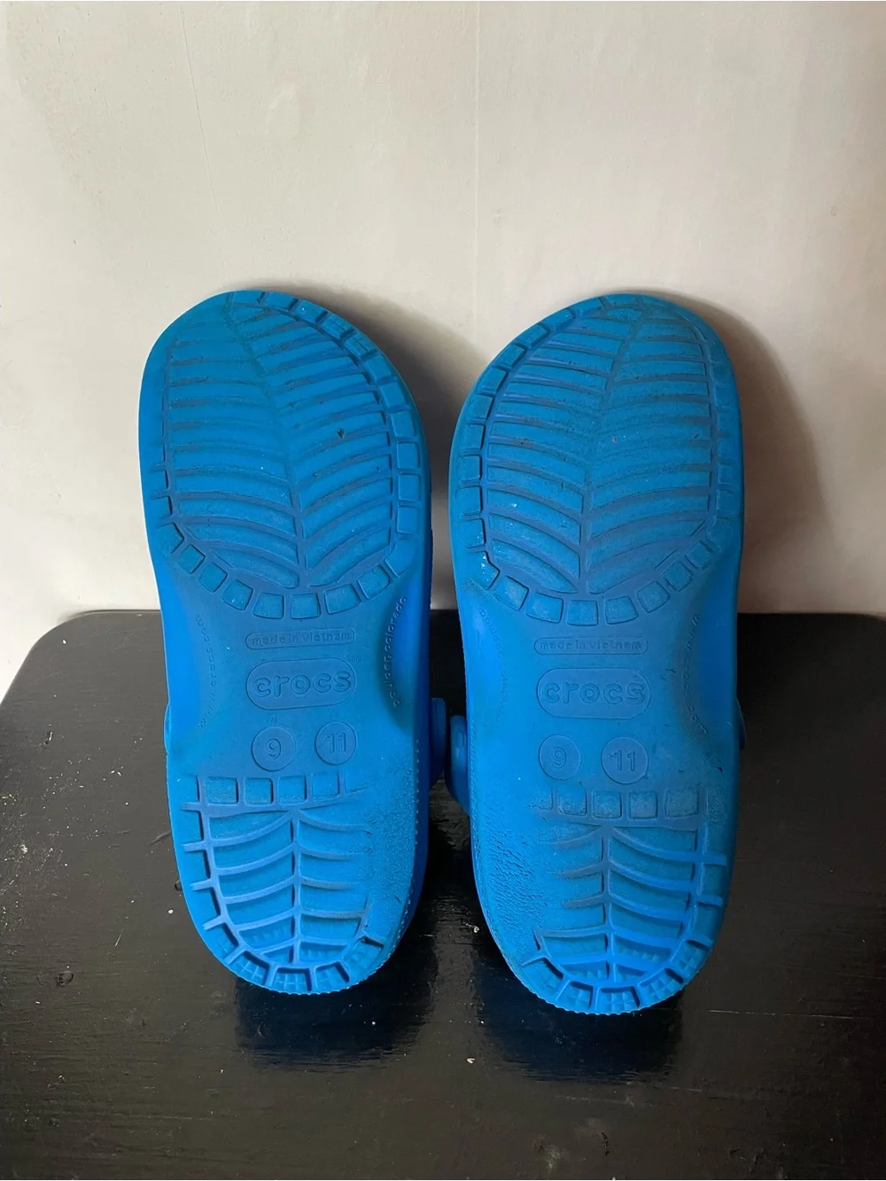 CROCS up sale